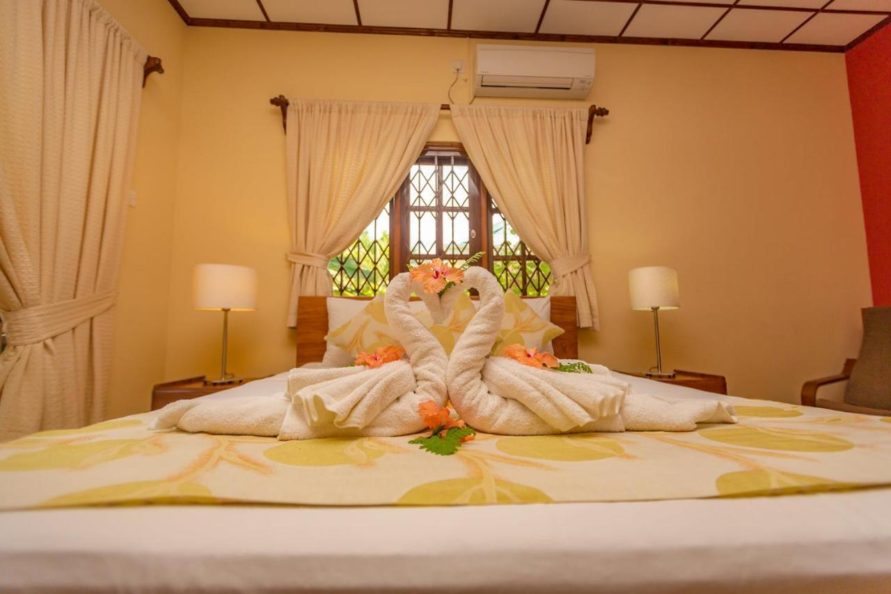 Cote D'Or Chalets Anse Volbert Village 외부 사진